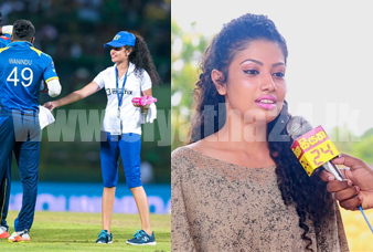 “මං තාම ඉගෙන ගන්නවා,  කැමතිම ක්‍රීඩකයා කුසල් මෙන්ඩිස්” –  ඉන්දු ශ්‍රී ලංකා තරග අතර පිටියට ඇවිත් සෙල්ලම් දාපු සුරුපිණිය මුල් වරට මාධ්‍යට කතා කරයි. – Exclusive